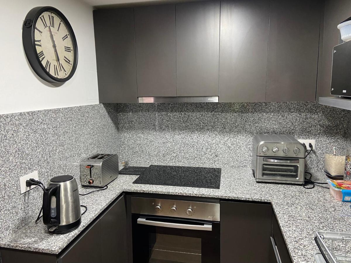 Apartamento Santiago, Vitacura, Amplio Departamento Santiago